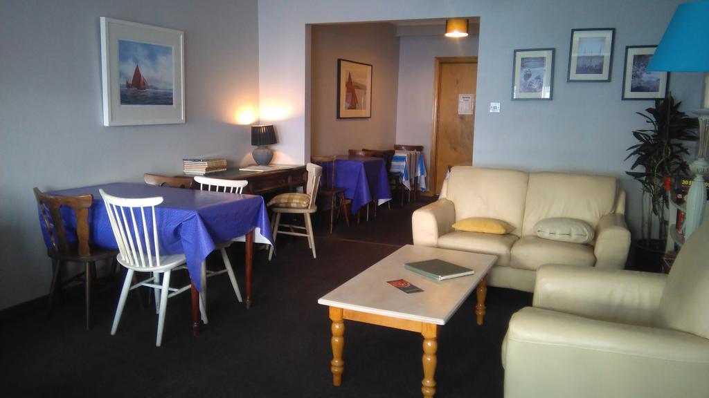 Clifden Hostel Esterno foto